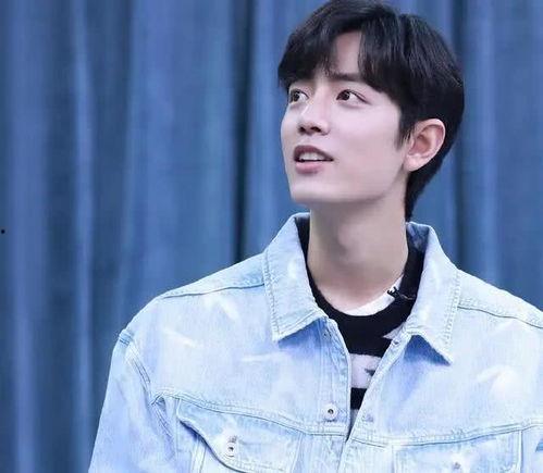 娱乐圈吃瓜美男子是谁,揭秘神秘“瓜王”身份  第3张