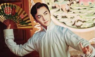 娱乐陈晓吃瓜图片高清,太可爱了！  第2张